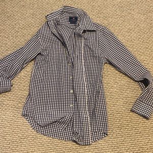 navy checkered vv button up